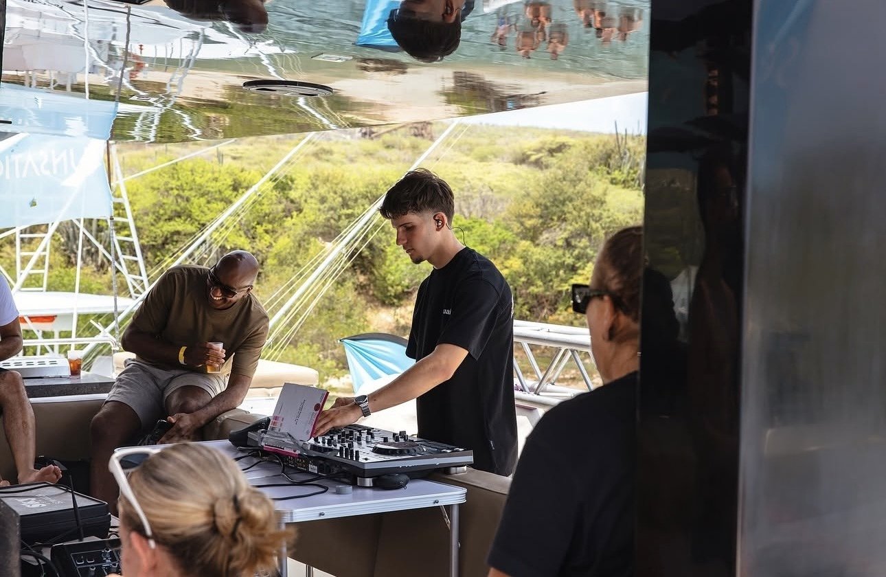 Thomas Thesseling DJing on a boat